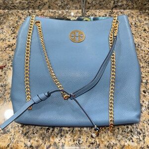Tory Burch Everly swing pack purse; dust bag included